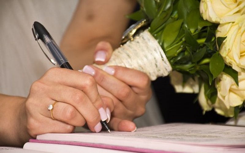 Thủ tục trích lục giấy chứng nhận đăng ký kết hôn