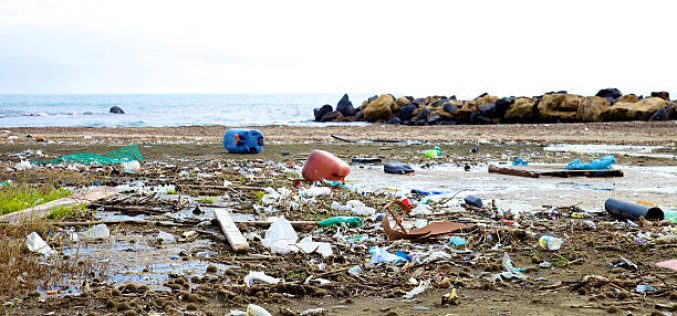 Rác thải nhựa – Nguồn gốc và hiểm họa tiềm tàng